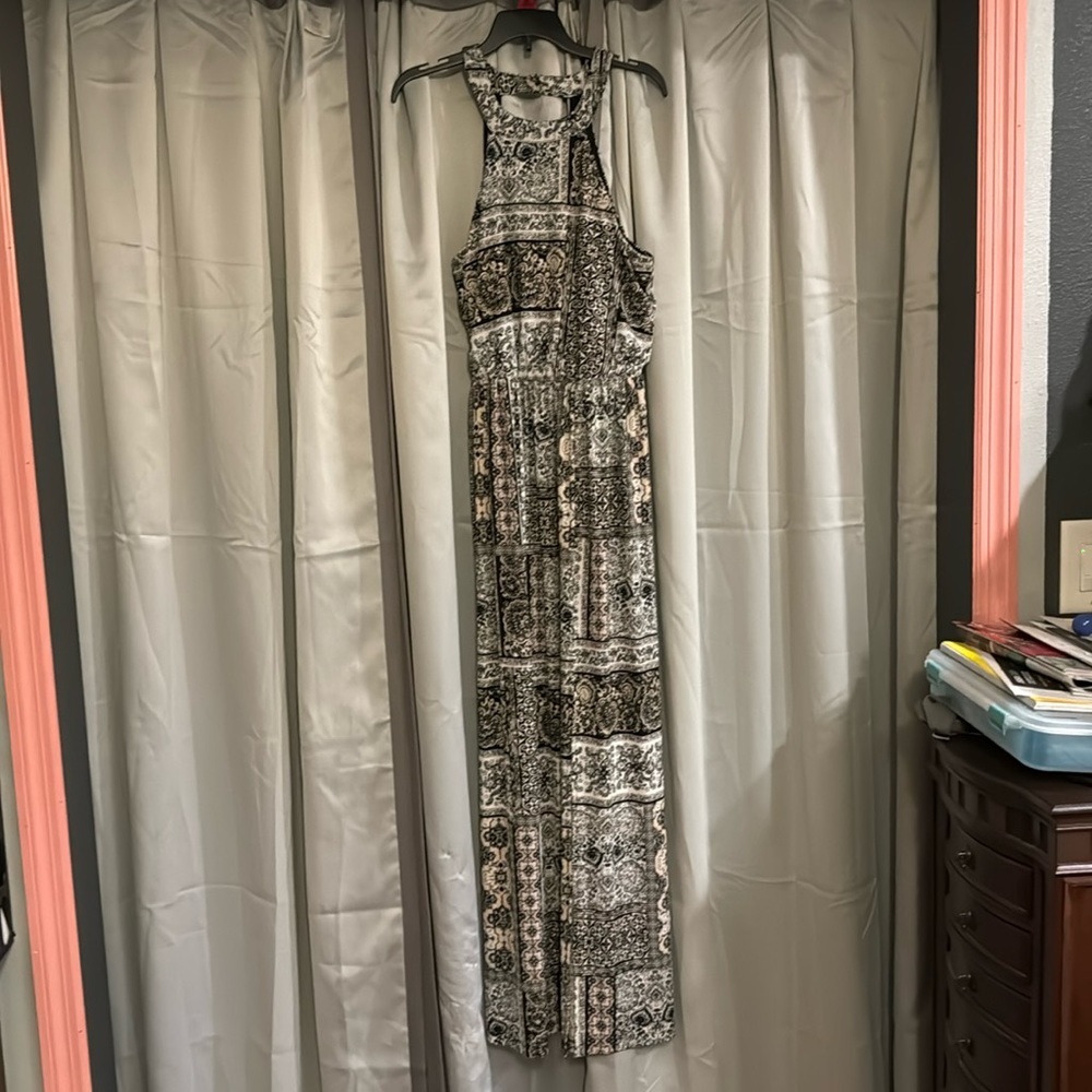 3/$30 Three Pink Hearts Maxi Dress